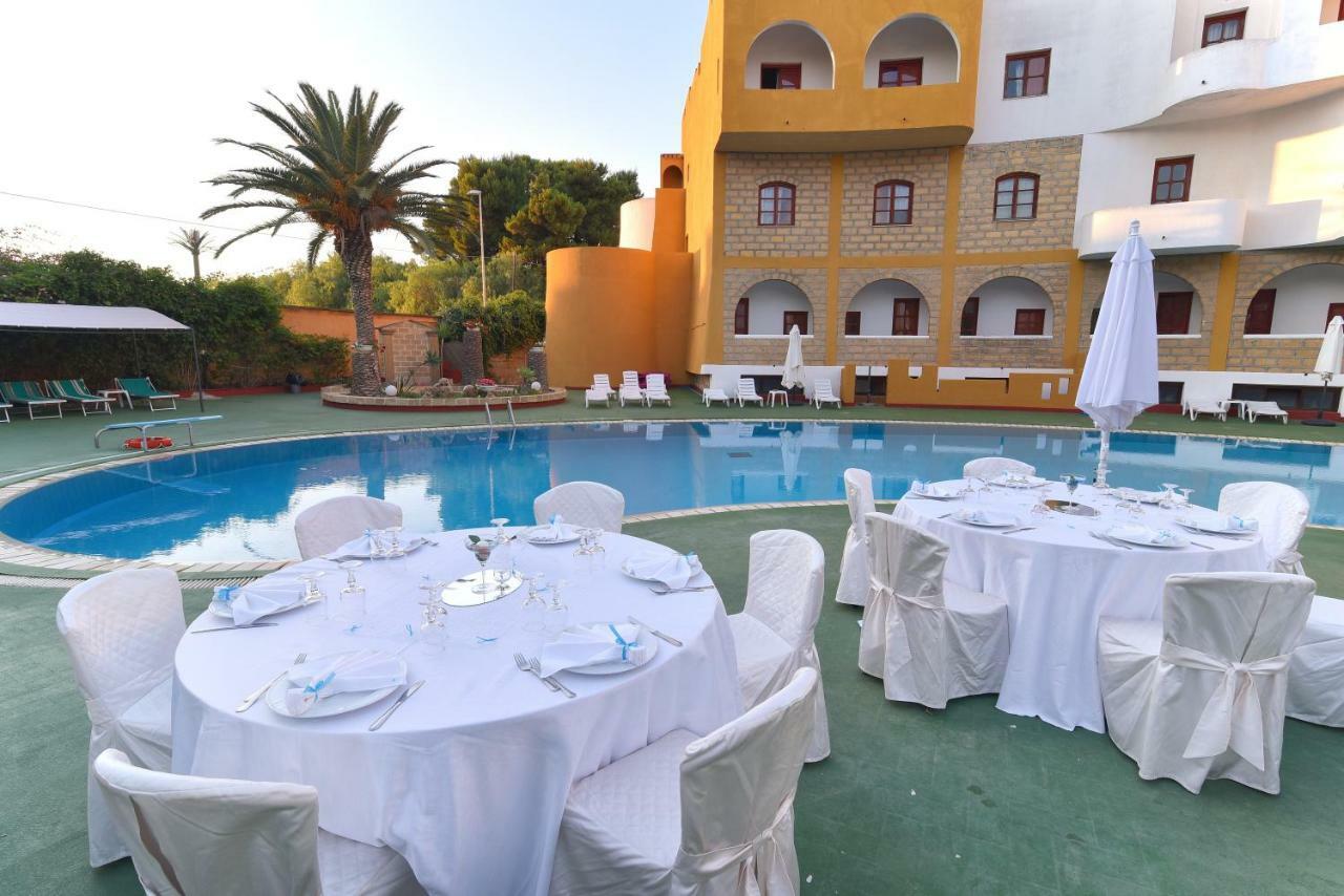 Hotel Akrabello Агрідженто Екстер'єр фото
